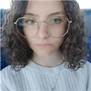 Studentessa universitaria offre ripetizioni di grammatica italiana a studenti di elementari, medie e biennio